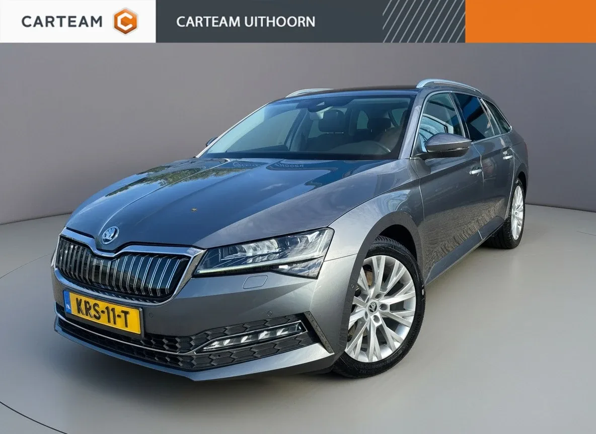 Škoda Superb (2023) — foto 1