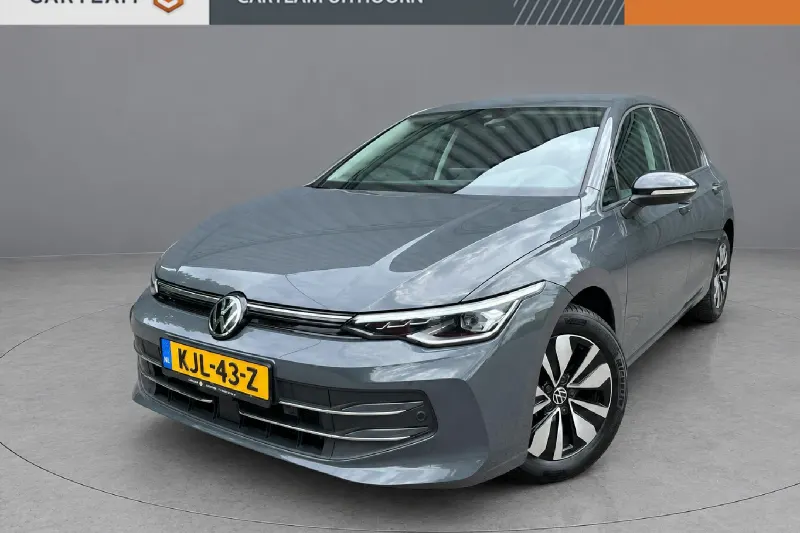 Volkswagen Golf (2025)
