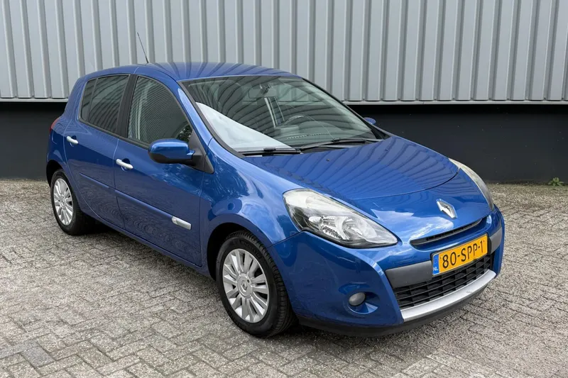 Renault Clio (2011)