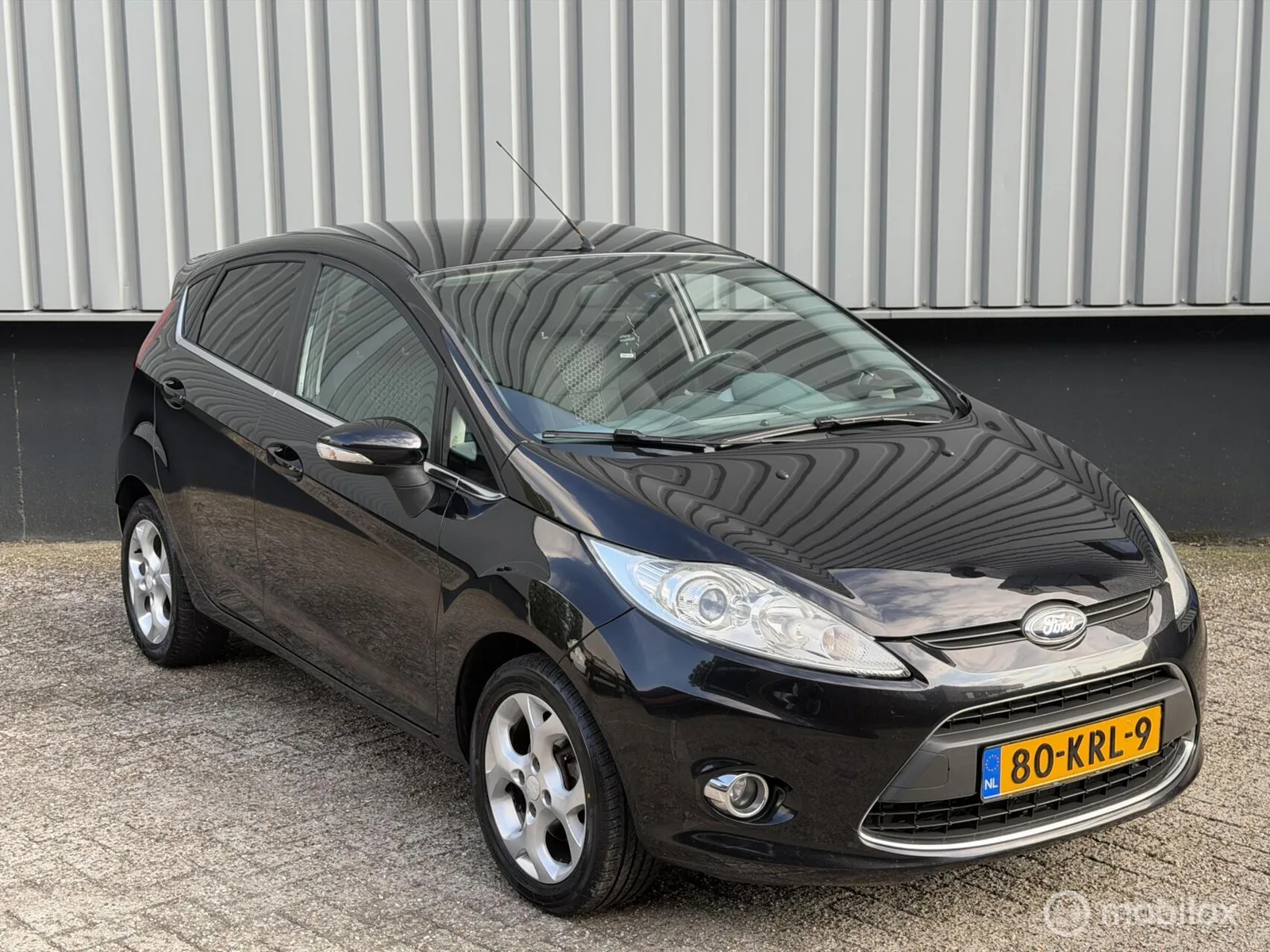 Ford Fiesta (2010) — foto 1