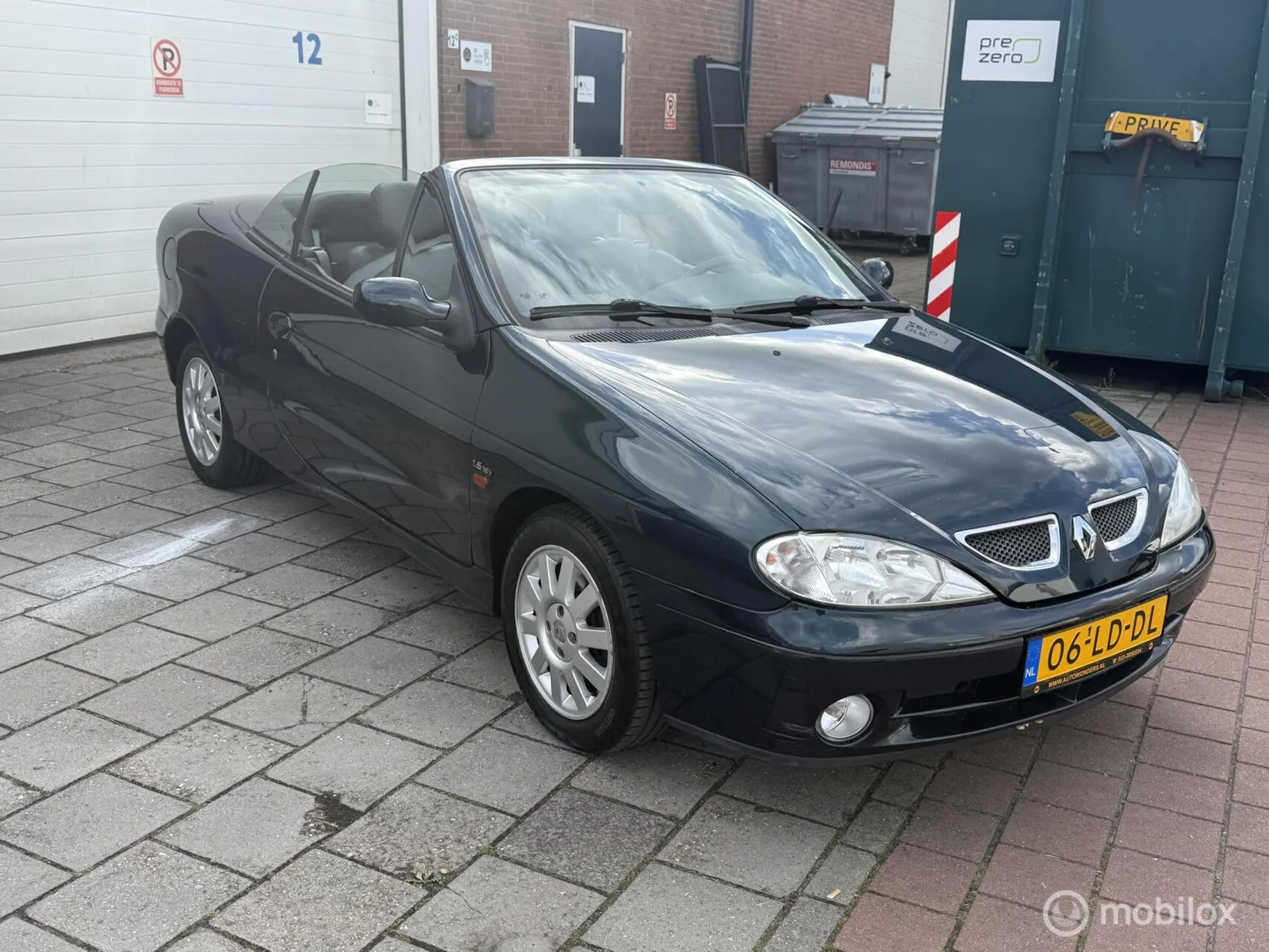 Renault Mégane (2002) — foto 1
