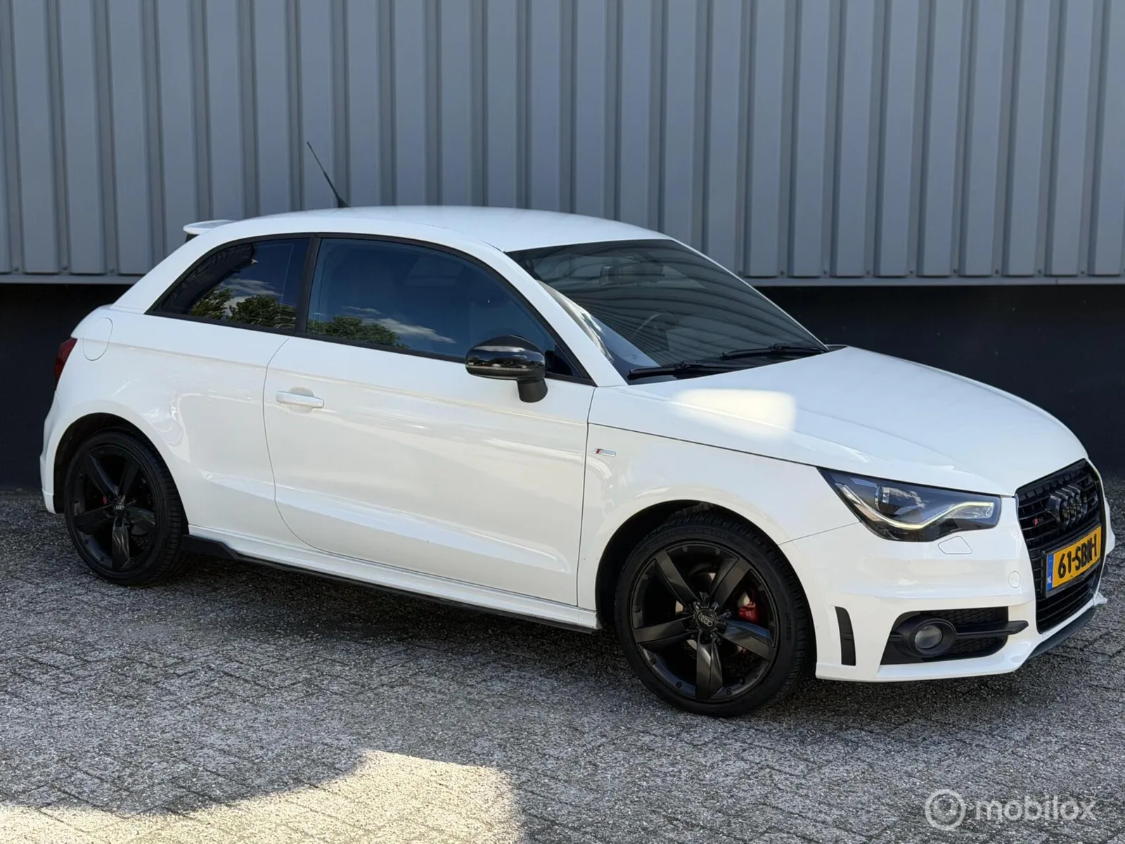 Audi A1 (2011) — foto 1