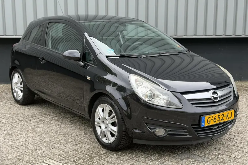 Opel Corsa (2009)