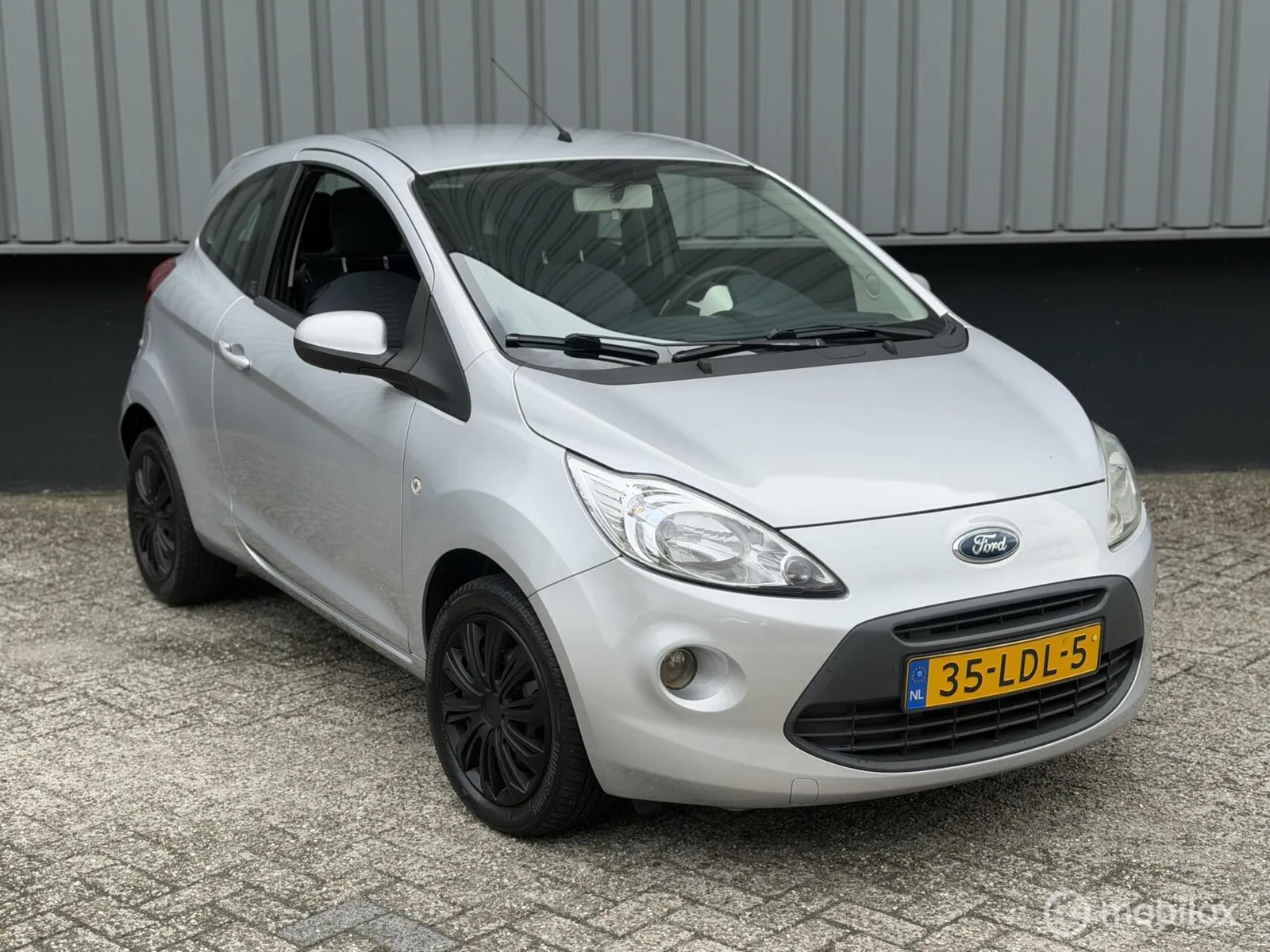 Ford Ka (2010) — foto 1