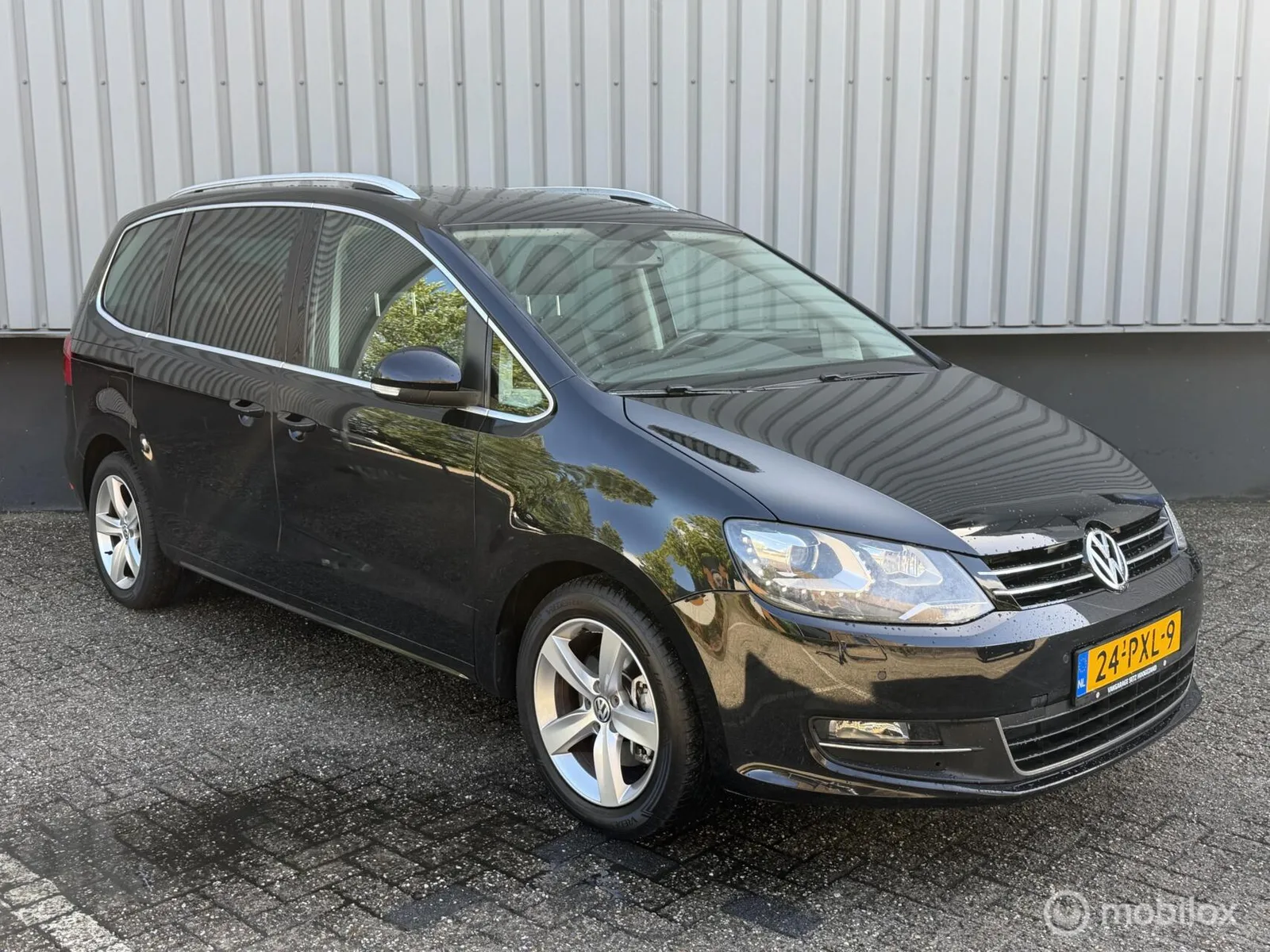 Volkswagen Sharan (2011) — foto 1
