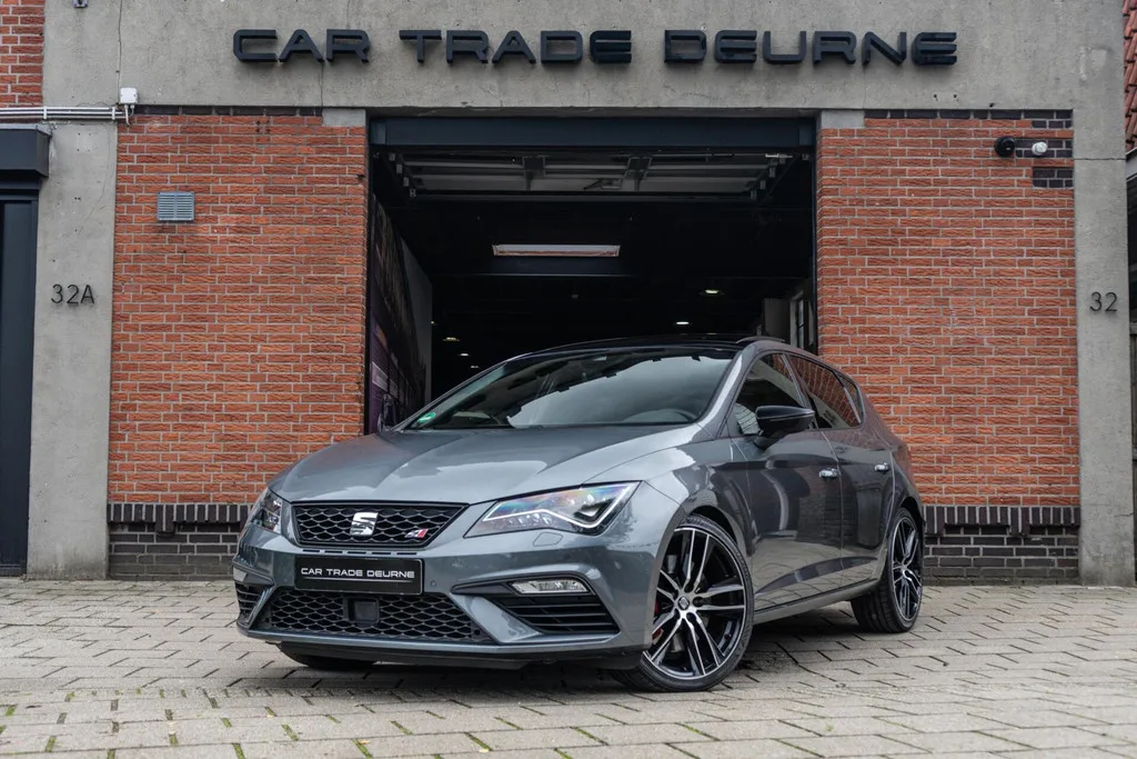 SEAT Leon (2019) — foto 1