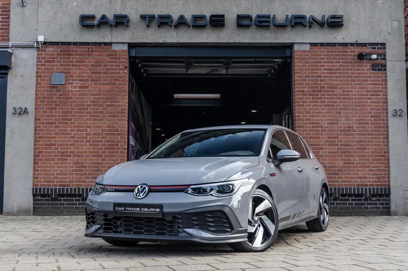 Volkswagen Golf (2021)