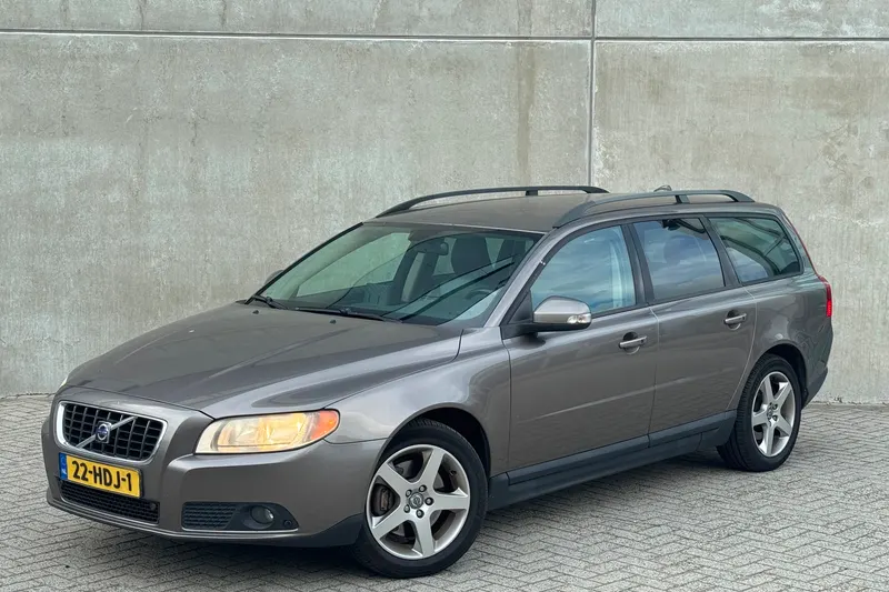 Volvo V70 (2008)