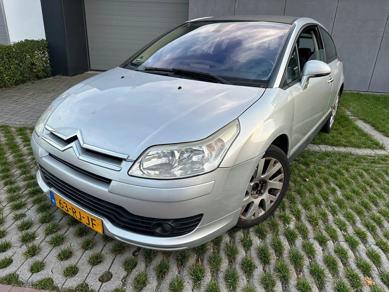 Citroën C4 (2005) — foto 1