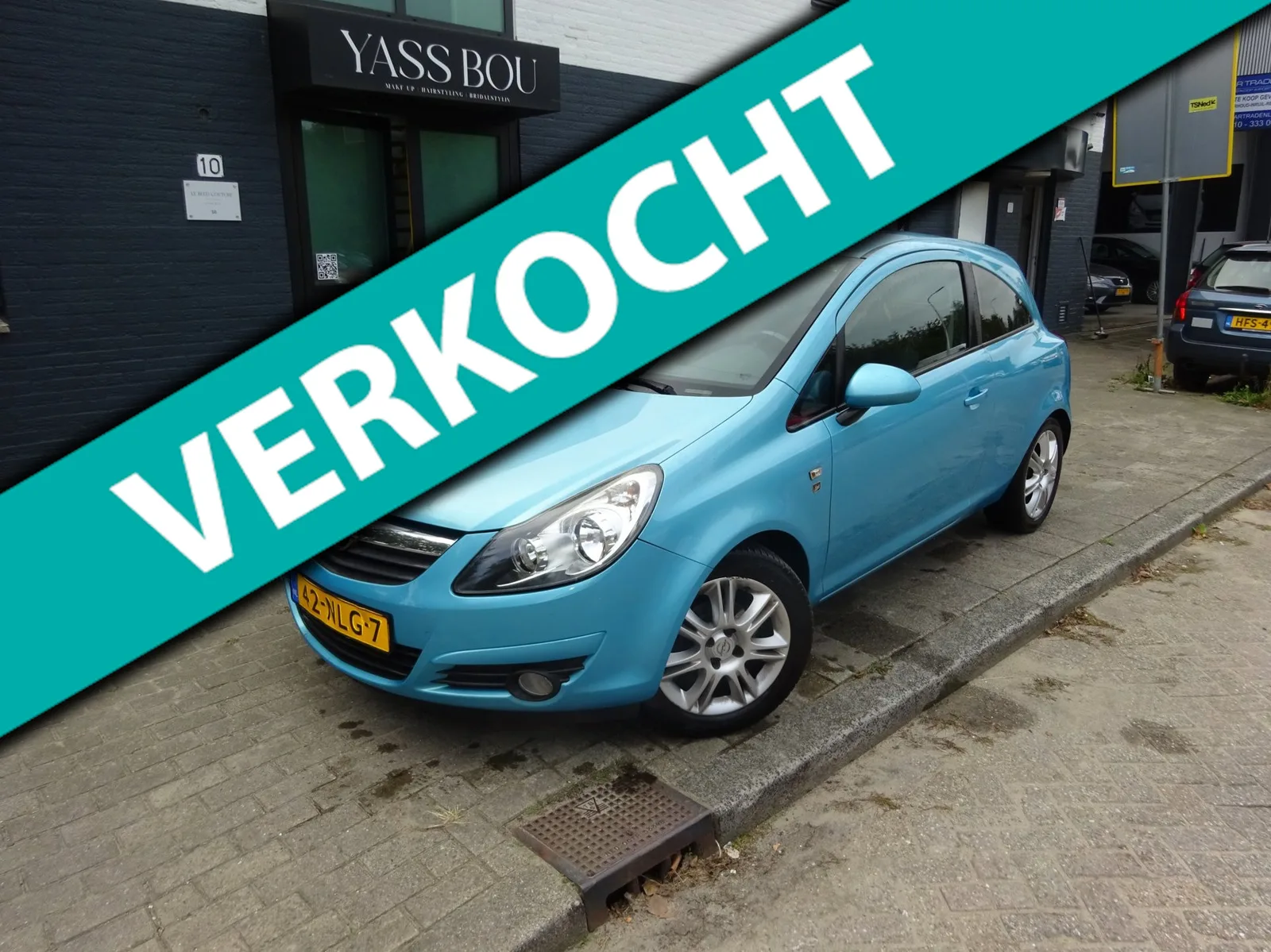 Opel Corsa (2010) — foto 1