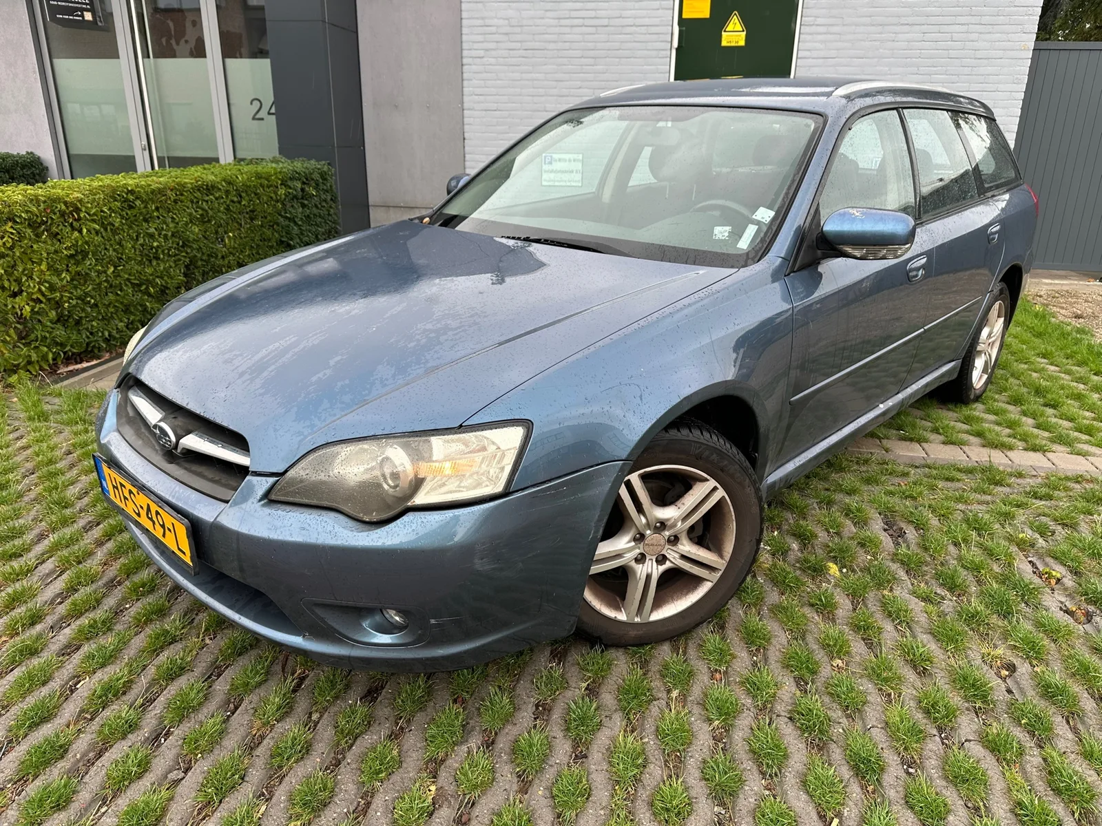 Subaru Legacy (2006) — foto 1