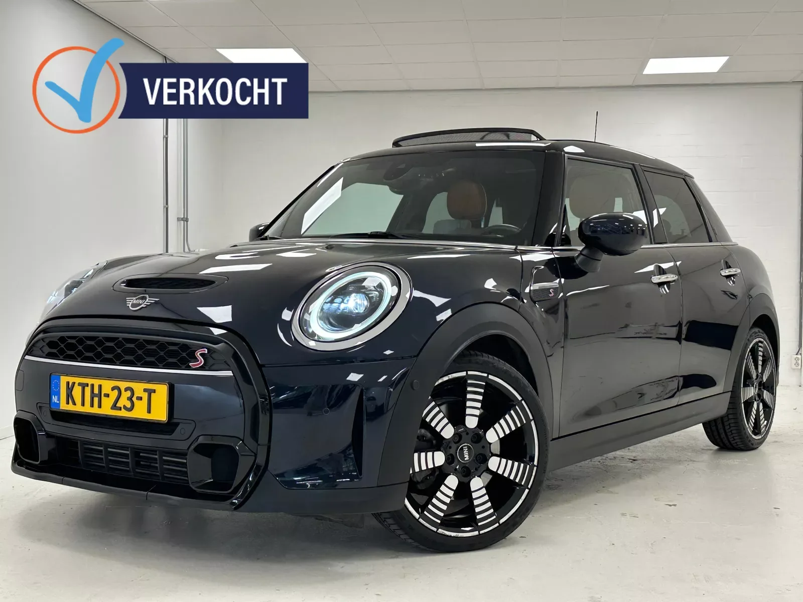 MINI Cooper S (2023) — foto 1