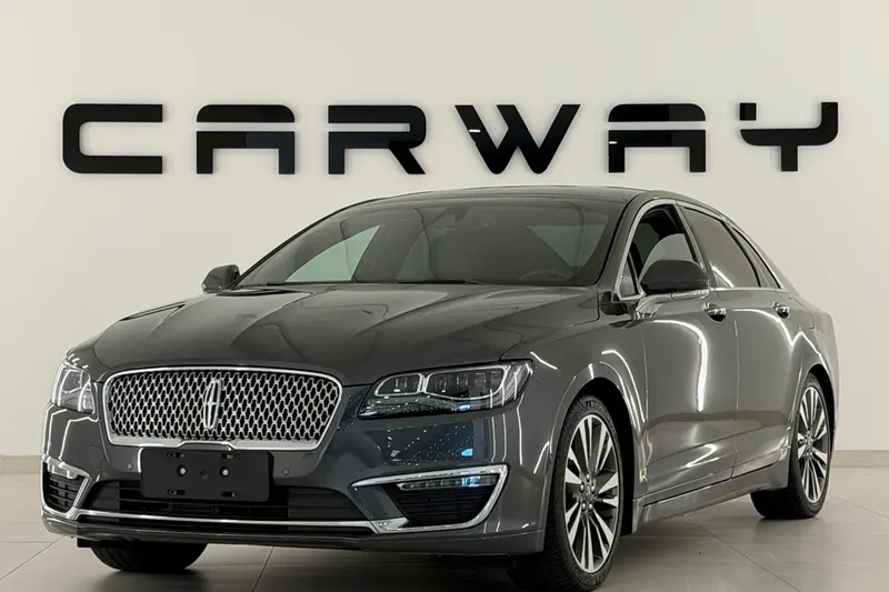 Lincoln MKZ (2020)
