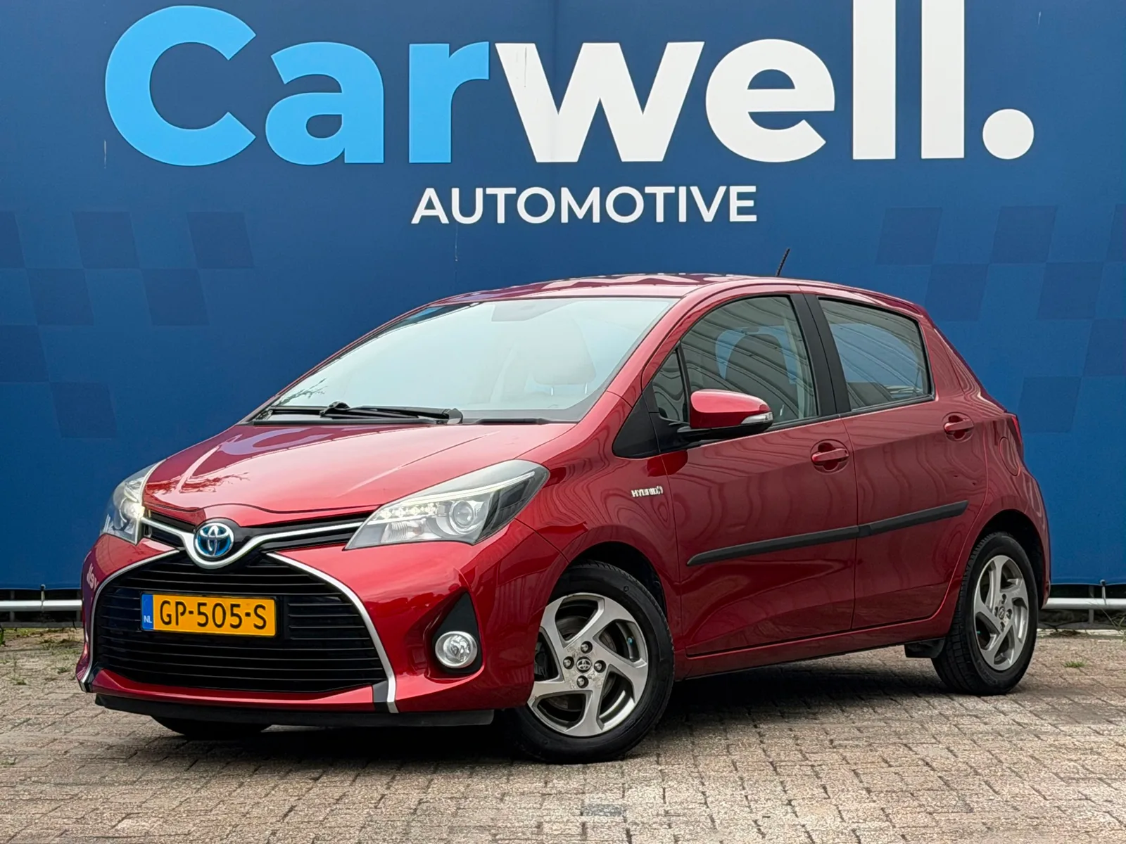Toyota Yaris (2015) — foto 1