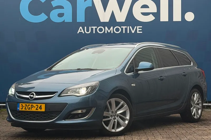 Opel Astra Sports Tourer (2015)