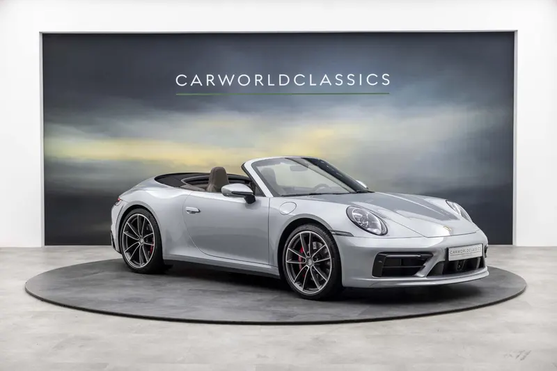 Porsche 911 (2020)