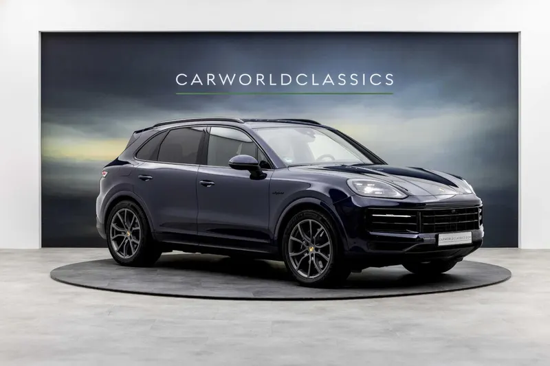 Porsche Cayenne (2024)
