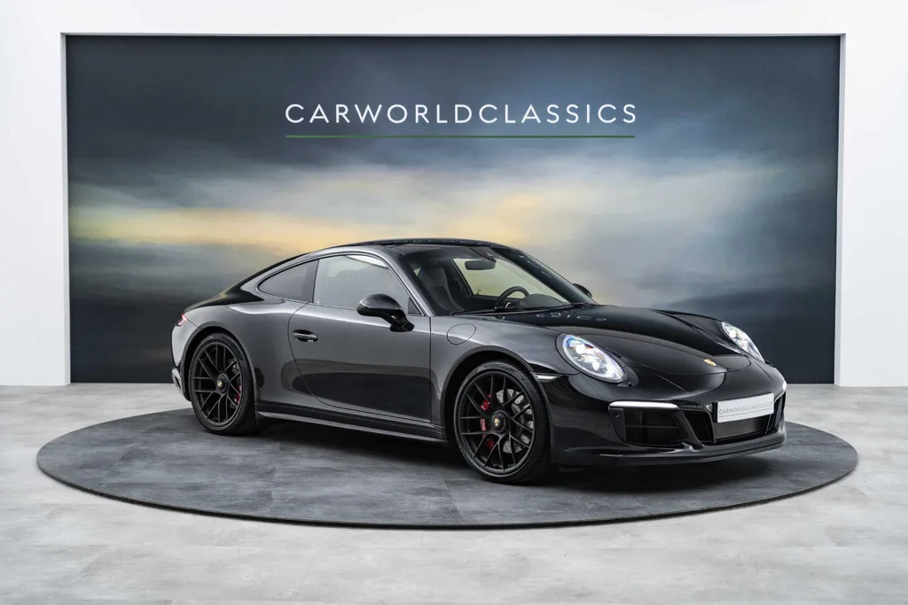 Porsche 911 (2018) — foto 1