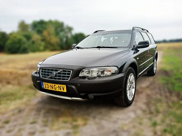 Volvo XC70 (2003) — foto 1