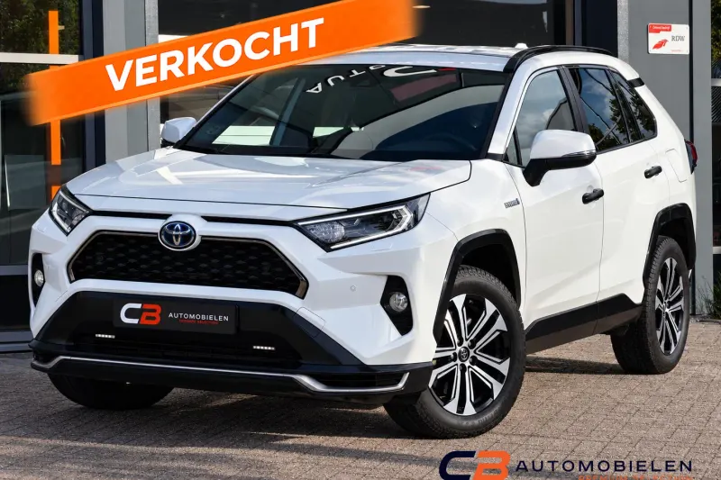 Toyota RAV4 (2021)