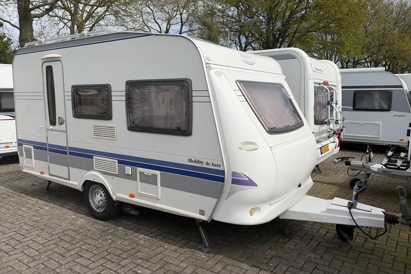 Hobby De Luxe (2008)