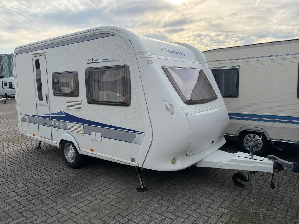 Hobby De Luxe (2009) — foto 1