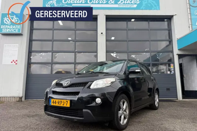 Toyota Urban Cruiser (2011)