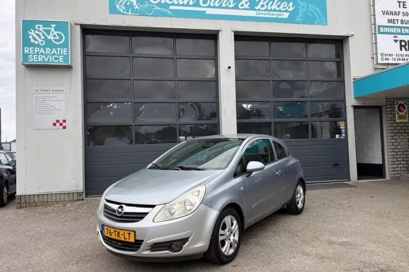 Opel Corsa (2006)