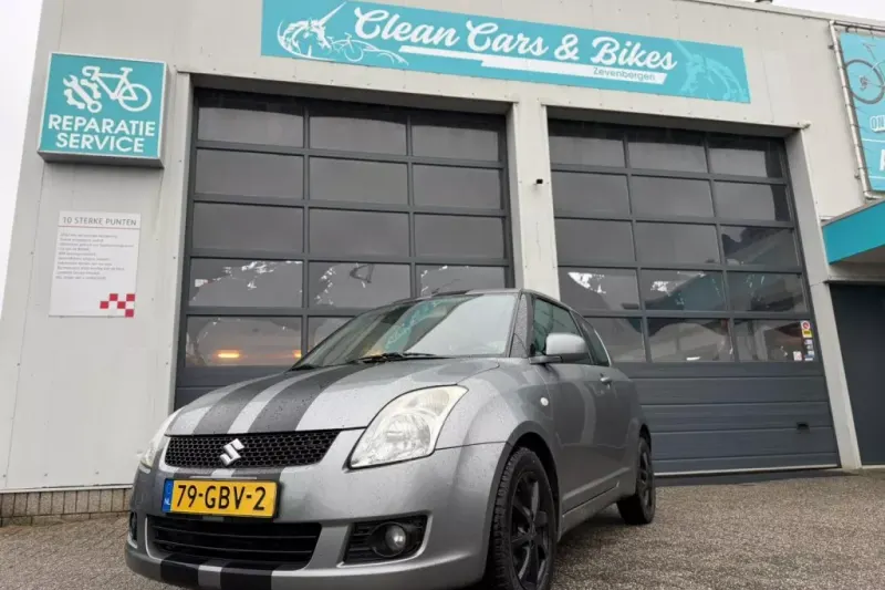 Suzuki Swift (2008)