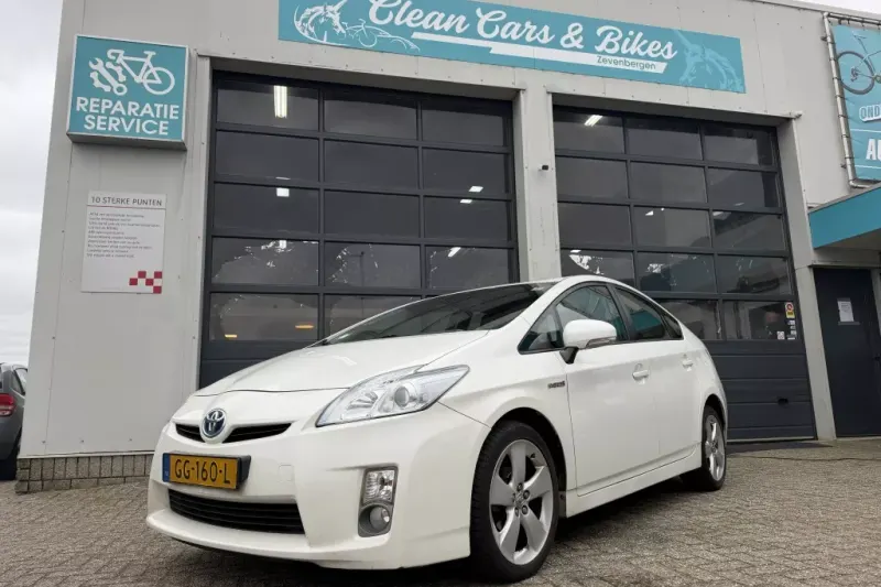 Toyota Prius (2010)