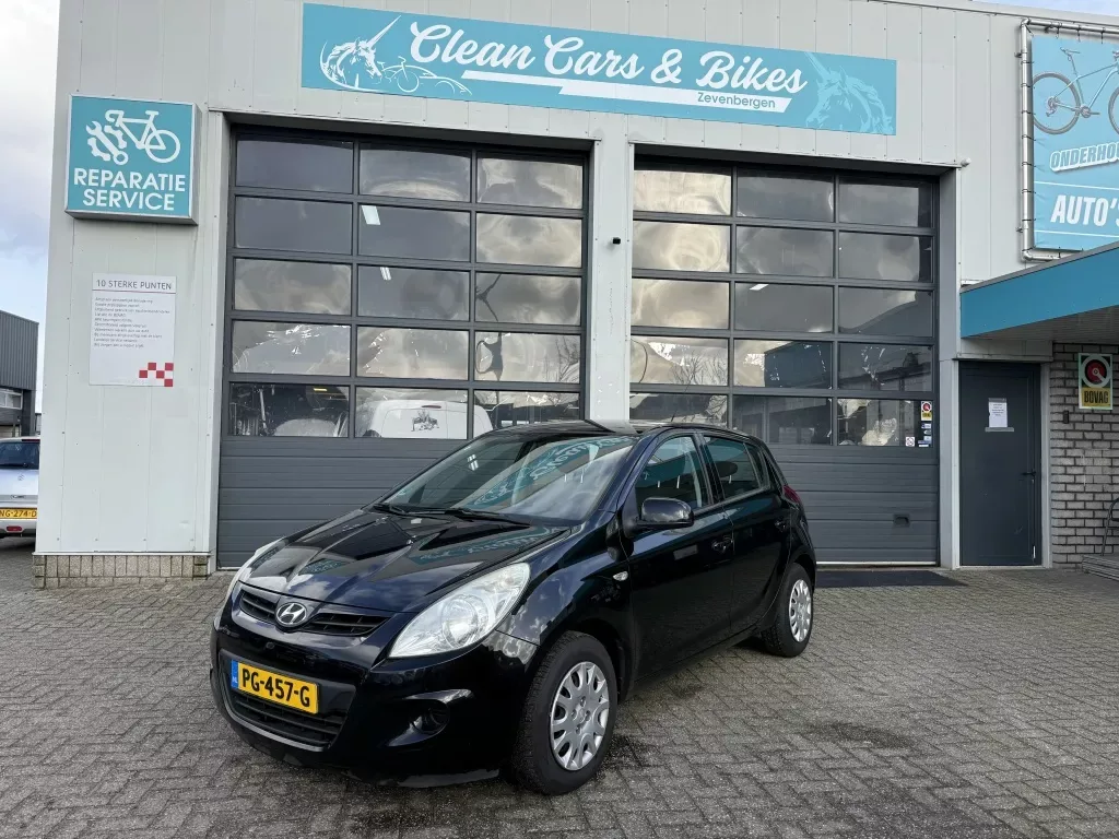 Hyundai i20 (2011) — foto 1