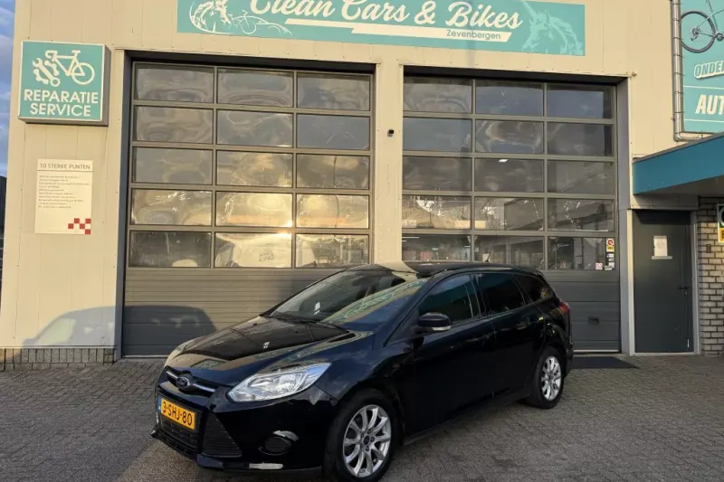Ford Focus (2013)