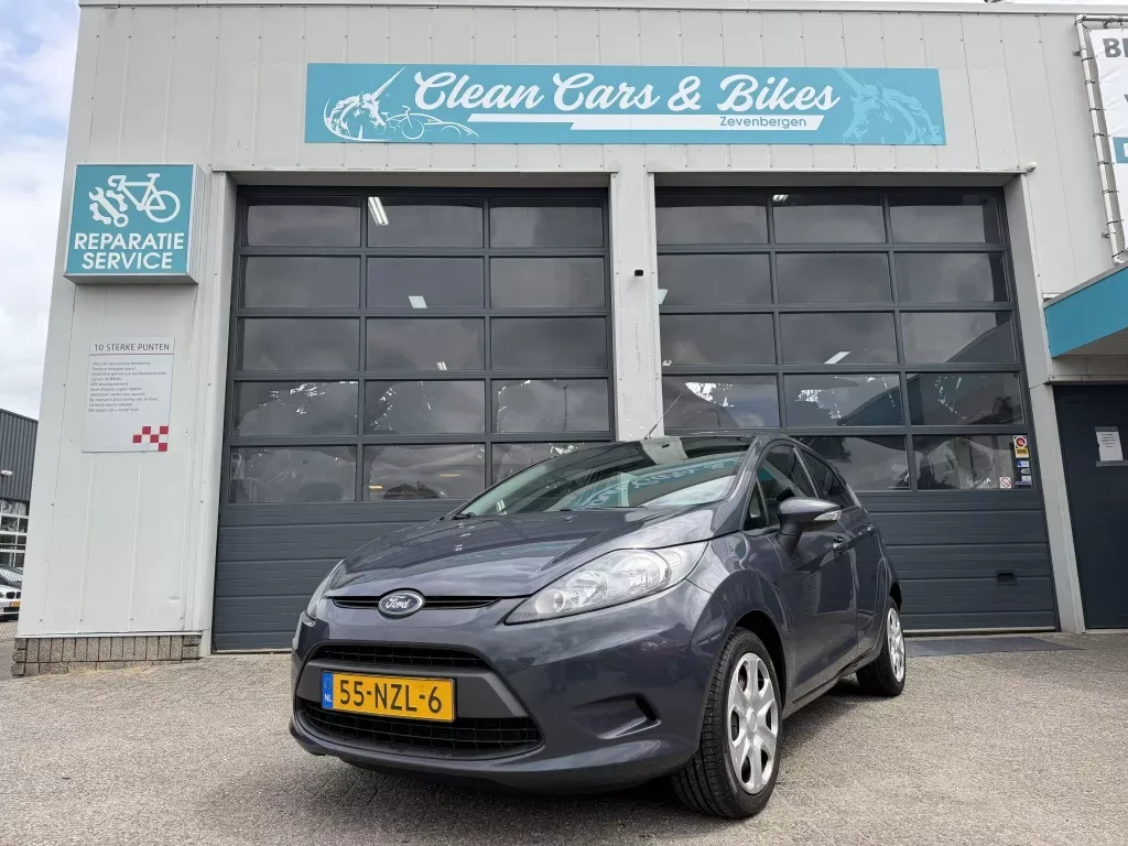 Ford Fiesta (2011) — foto 1