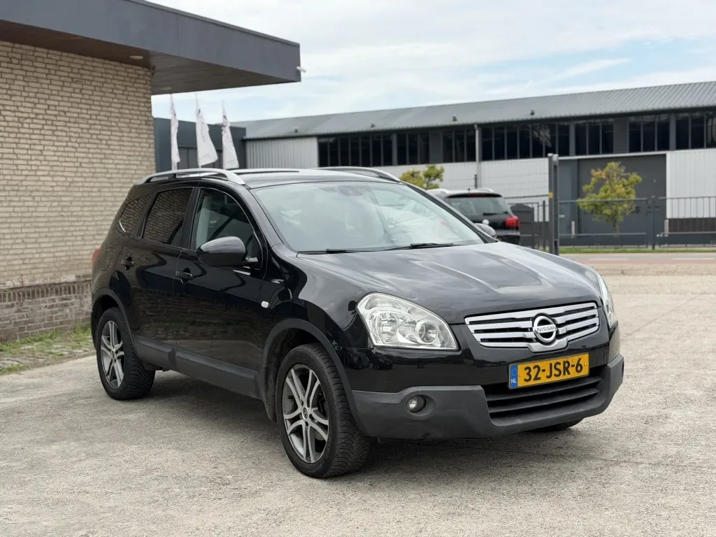 Nissan Qashqai+2 (2009) — foto 1