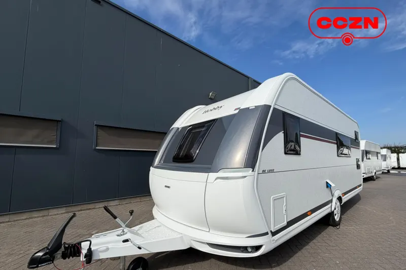 Hobby De Luxe (2027)