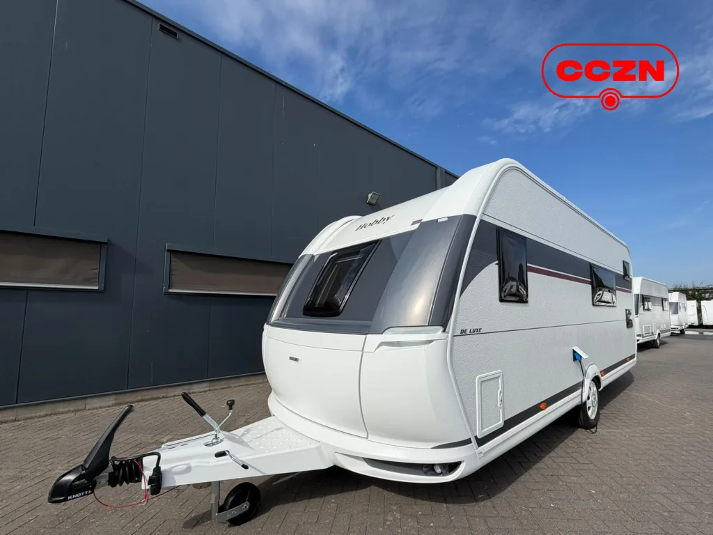 Hobby De Luxe (2027) — foto 1