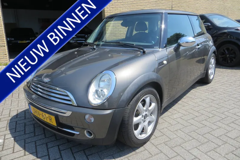 MINI One (2006)
