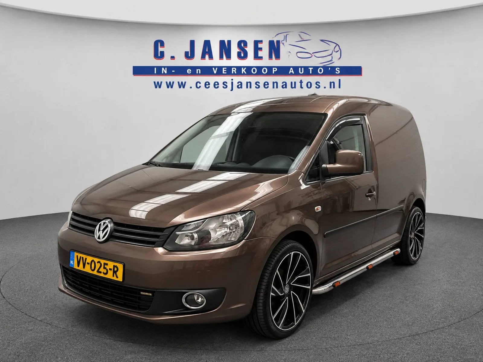Volkswagen Caddy (2012) — foto 1