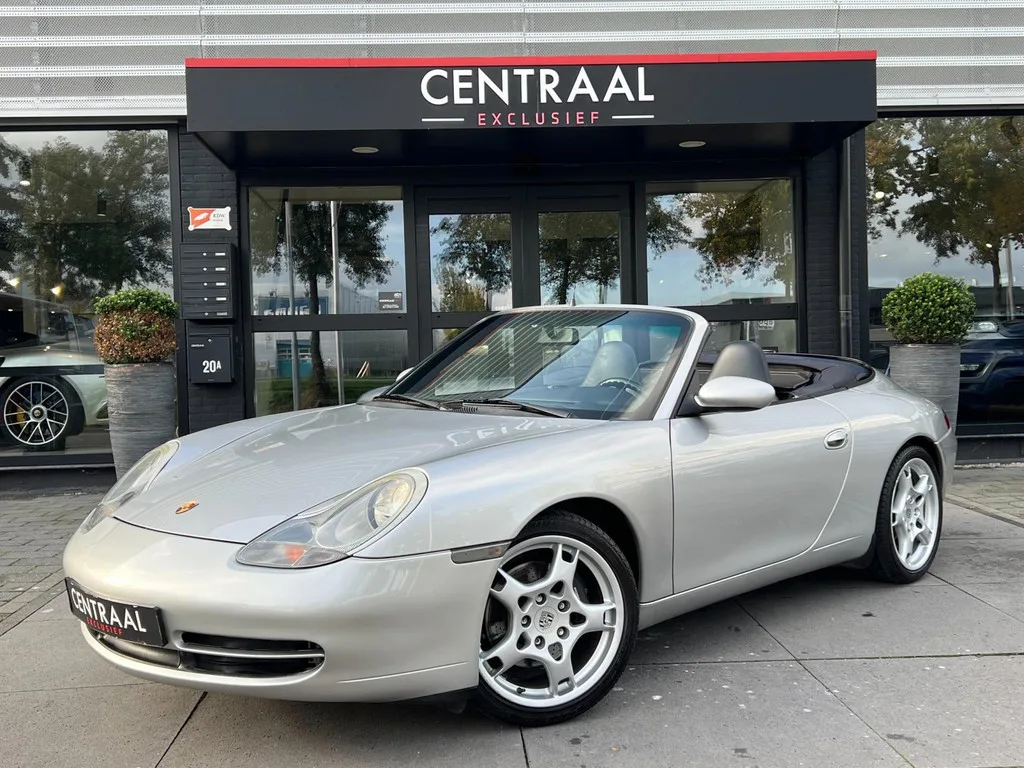 Porsche 911 (1999) — foto 1