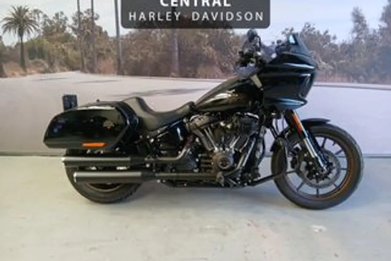 Harley-Davidson Low Rider ST (2023)