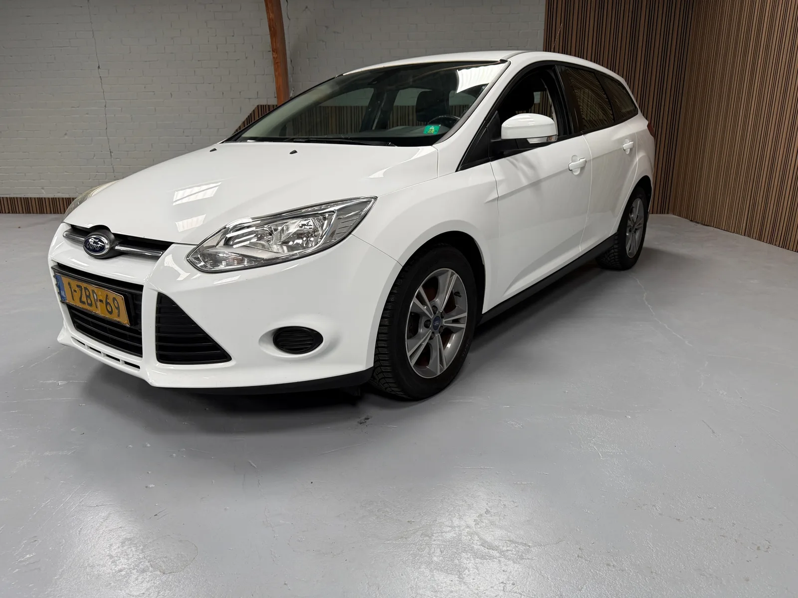 Ford Focus (2014) — foto 1