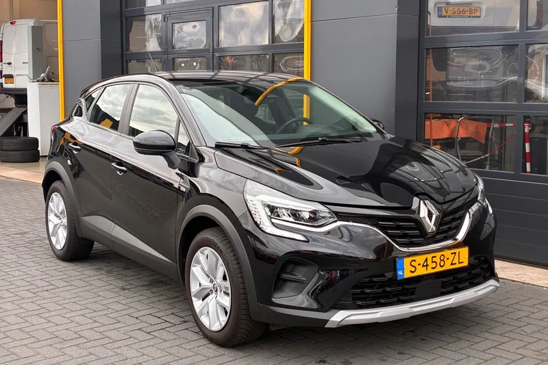 Renault Captur (2023)