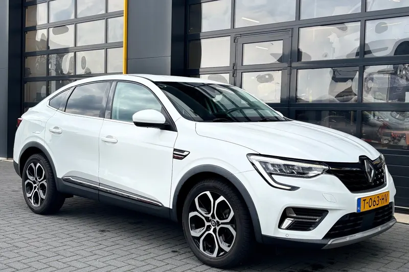 Renault Arkana (2023)