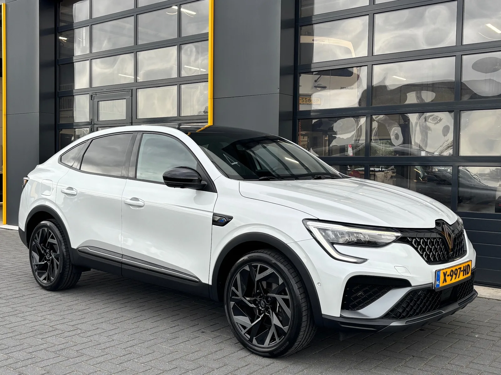Renault Arkana (2023) — foto 1
