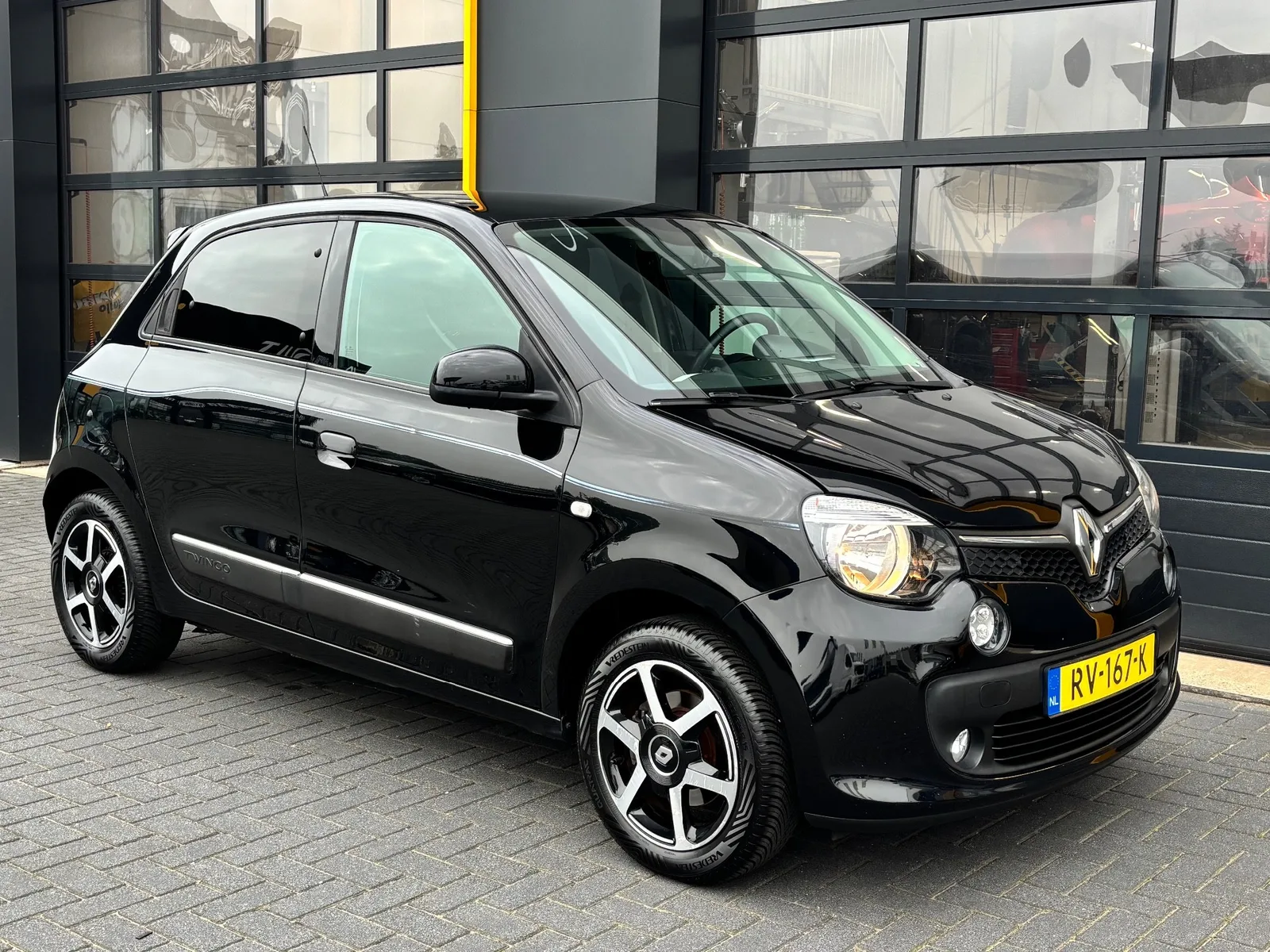 Renault Twingo (2016) — foto 1