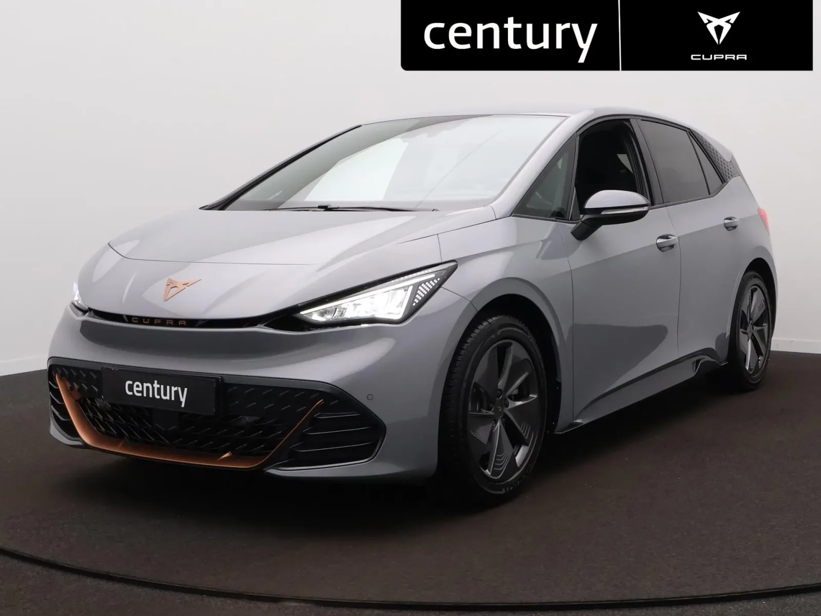 CUPRA Born (2023) — foto 1