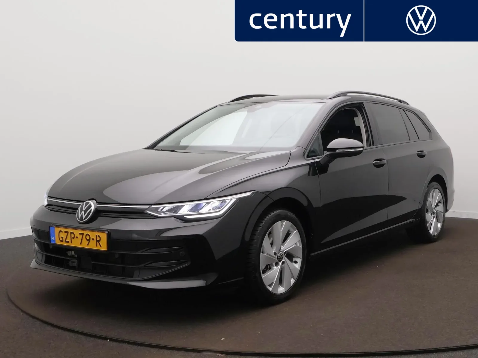 Volkswagen Golf (2025) — foto 1