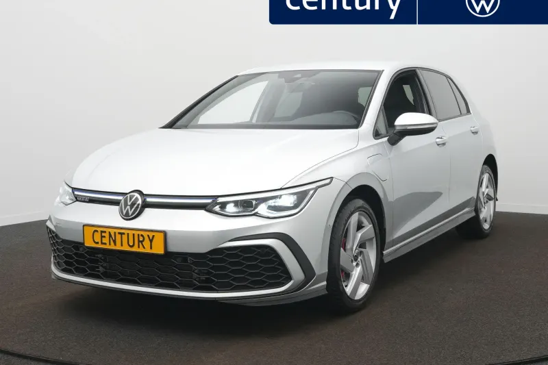 Volkswagen Golf (2022)