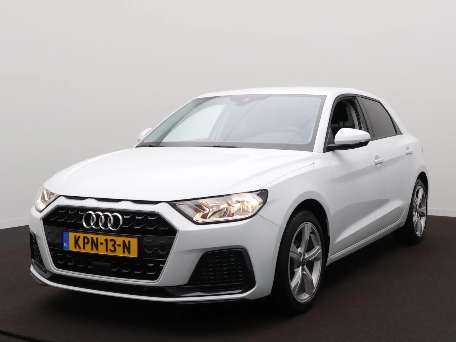 Audi A1 (2024) — foto 1