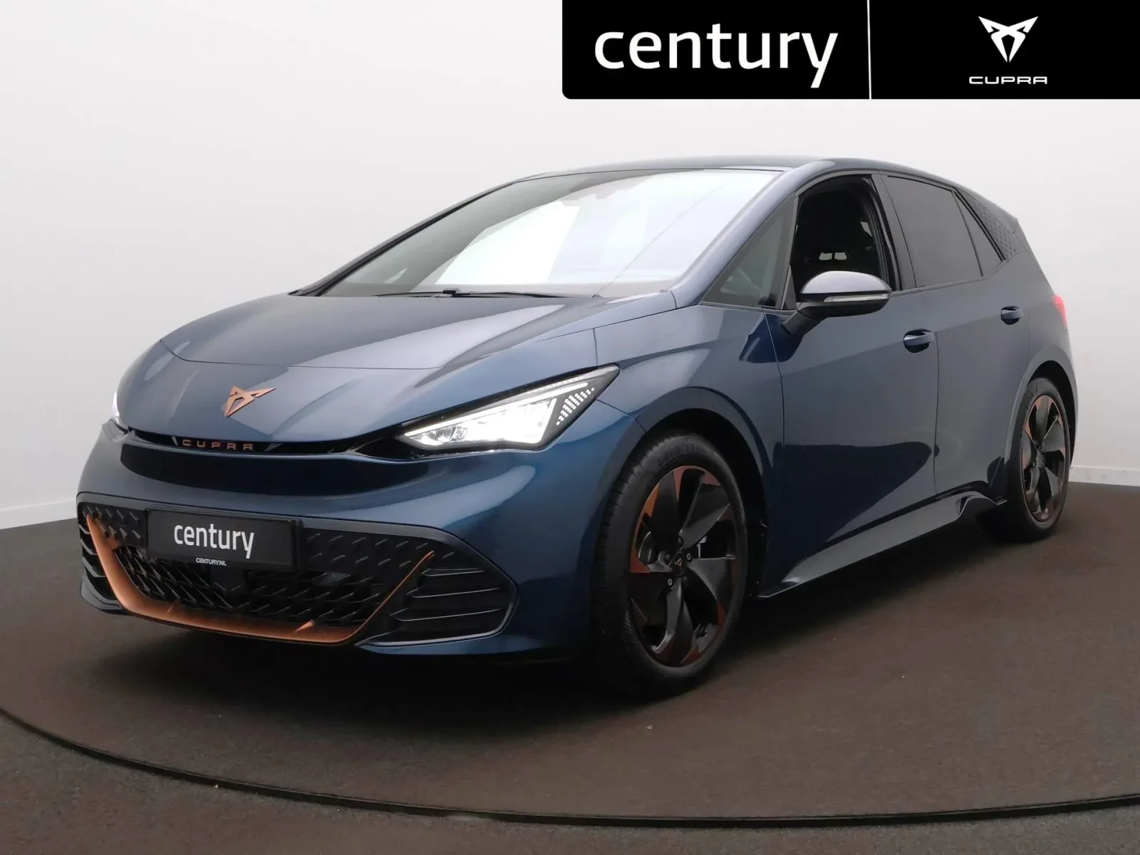 CUPRA Born (2023) — foto 1